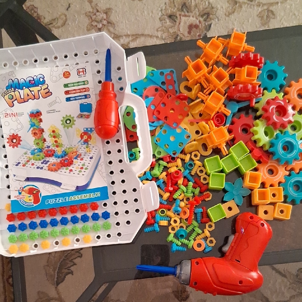 MAGIC PUZZLE PLATE
